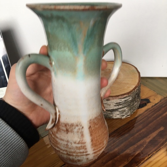 Ombré Glazed Handmade Pottery Colorful Handle Vase - Picture 7 of 10